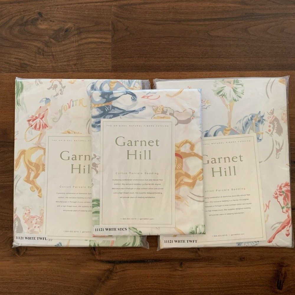 NEW Garnet Hill DANCING HORSES Twin Sheet Set